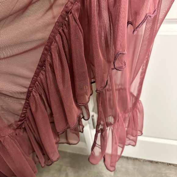 Zendaya Elegant Burgundy Sheer Dress - Picture 5 of 8